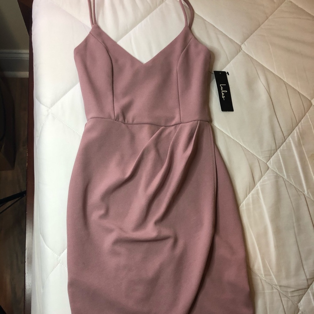 Lulus homecoming dress